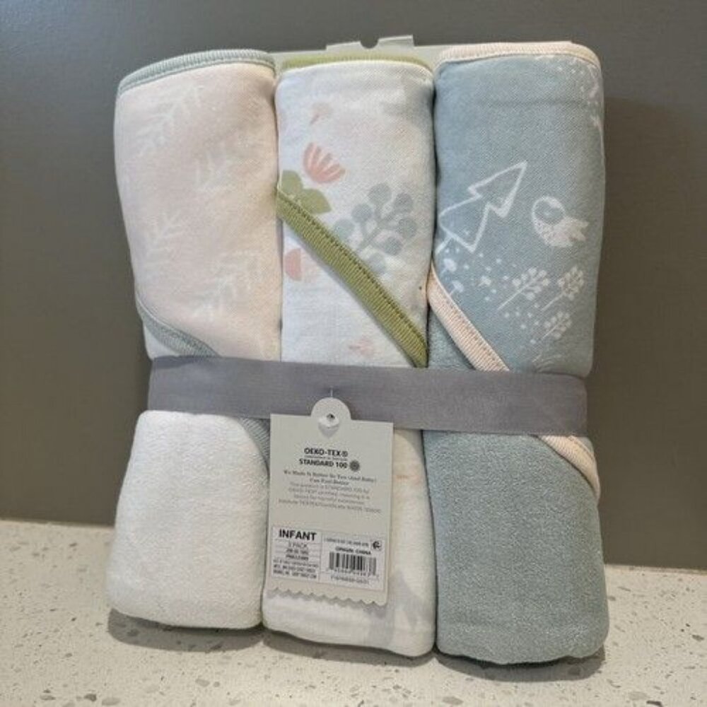 Cloud Island 3- Pack Infant hooded Towles